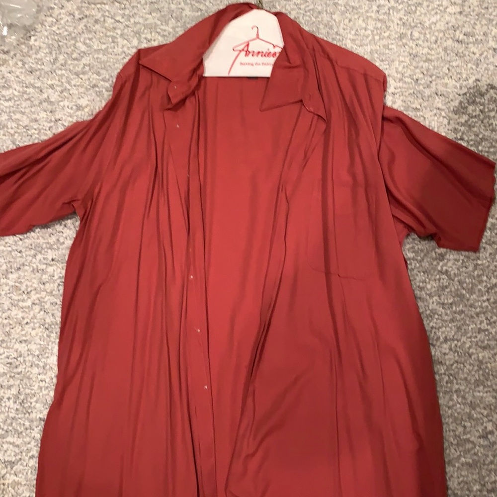 XL button down short sleeve dress shirt